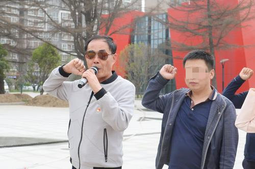 贪污学生伙食费 许昌十中校长王志农成反面教材 